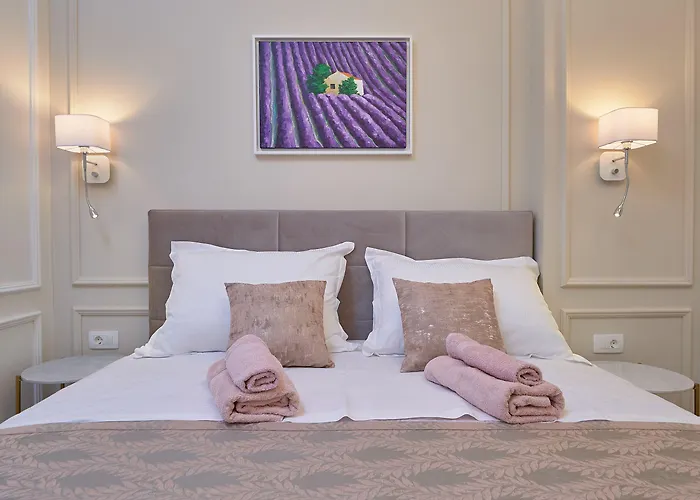 Salve Luxury By Litto *